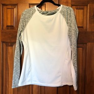 *3/$15* Layer 8 Qwick-Dry Warm Long Sleeve L